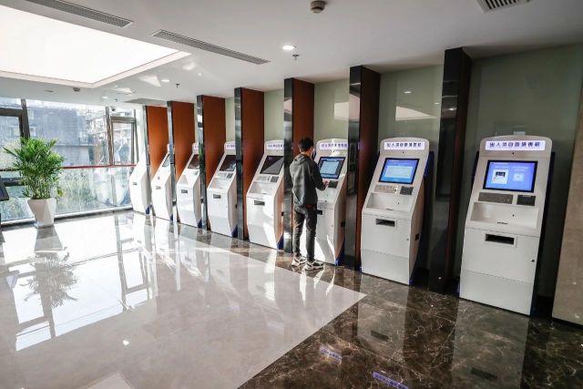 西湖区行政服务中心新址今日启用