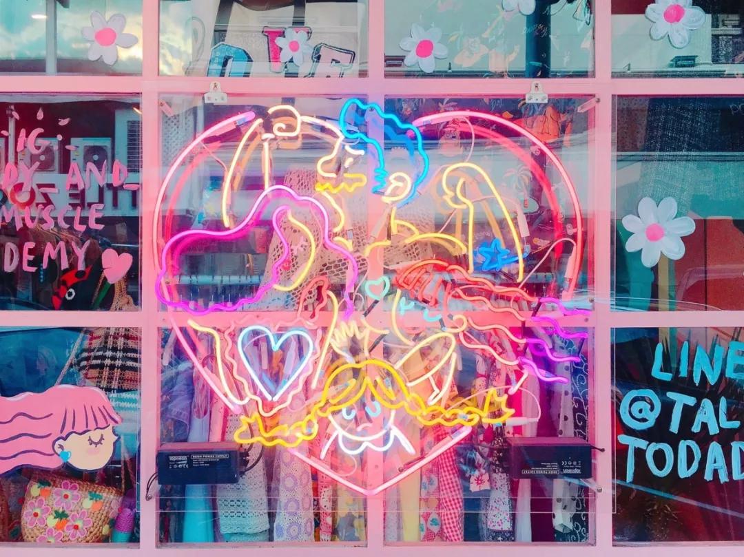 泰国有什么潮牌值得买,泰国潮牌女生