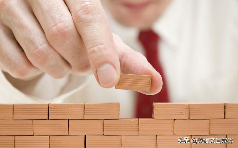 如何在10天内挣1000,从零到100的自媒体收入