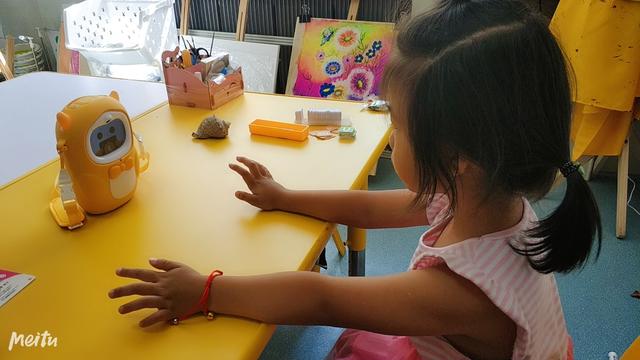 这台熏教机到底“牛”在哪？——牛听听15日亲子评测