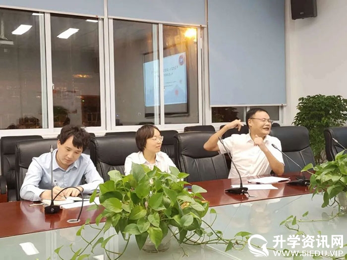 成都领川外国语学校报名,成都领川外国语学校招生考试