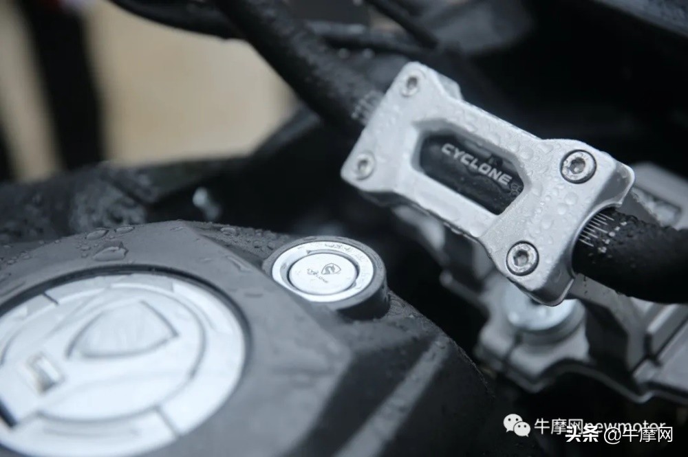 宗申发布旗下8款车型RX6预售价4.88~5.38万,新款RE3加量不加价