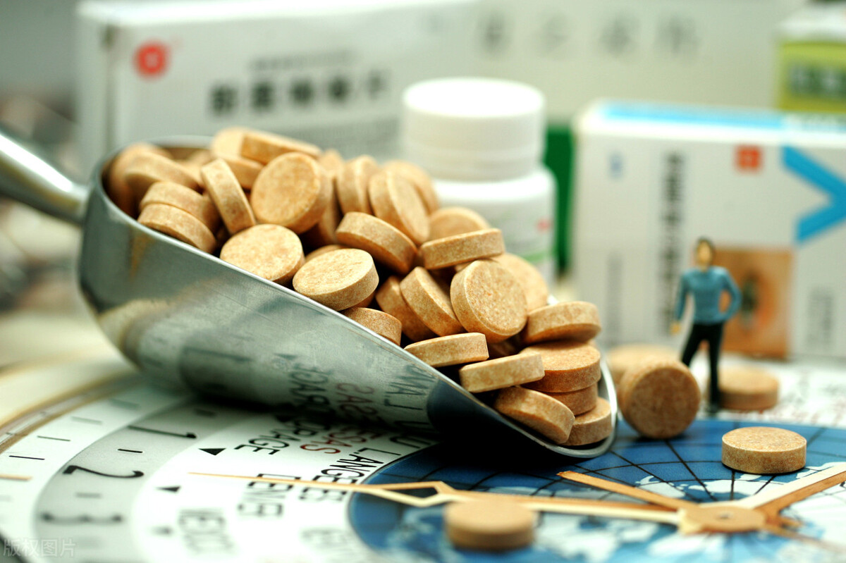 现在老年人能吃保健品吗 (老年人别上当远离保健品)