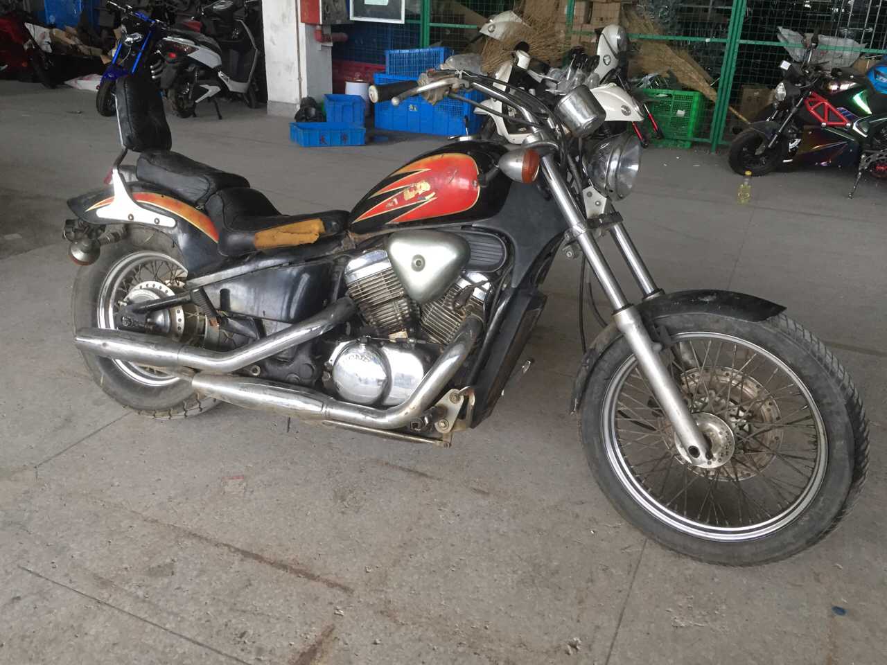 哈雷铁马400摩托车,铁马400改装案例