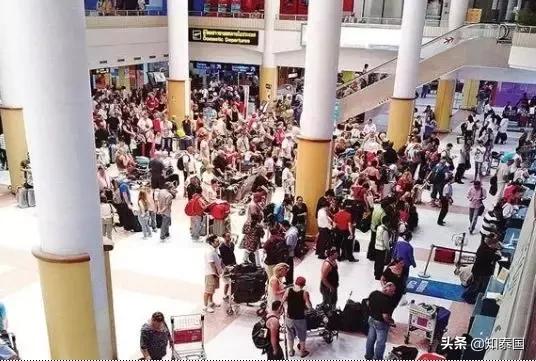 中国人到泰国玩一趟，花多少钱算穷游，多少钱算壕油？