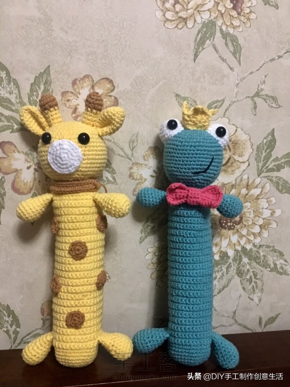 钩漂亮钩针收纳袋,钩笔袋编织教程