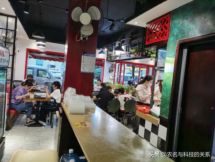 浏阳蒸菜开店,浏阳蒸菜生意火爆的小店