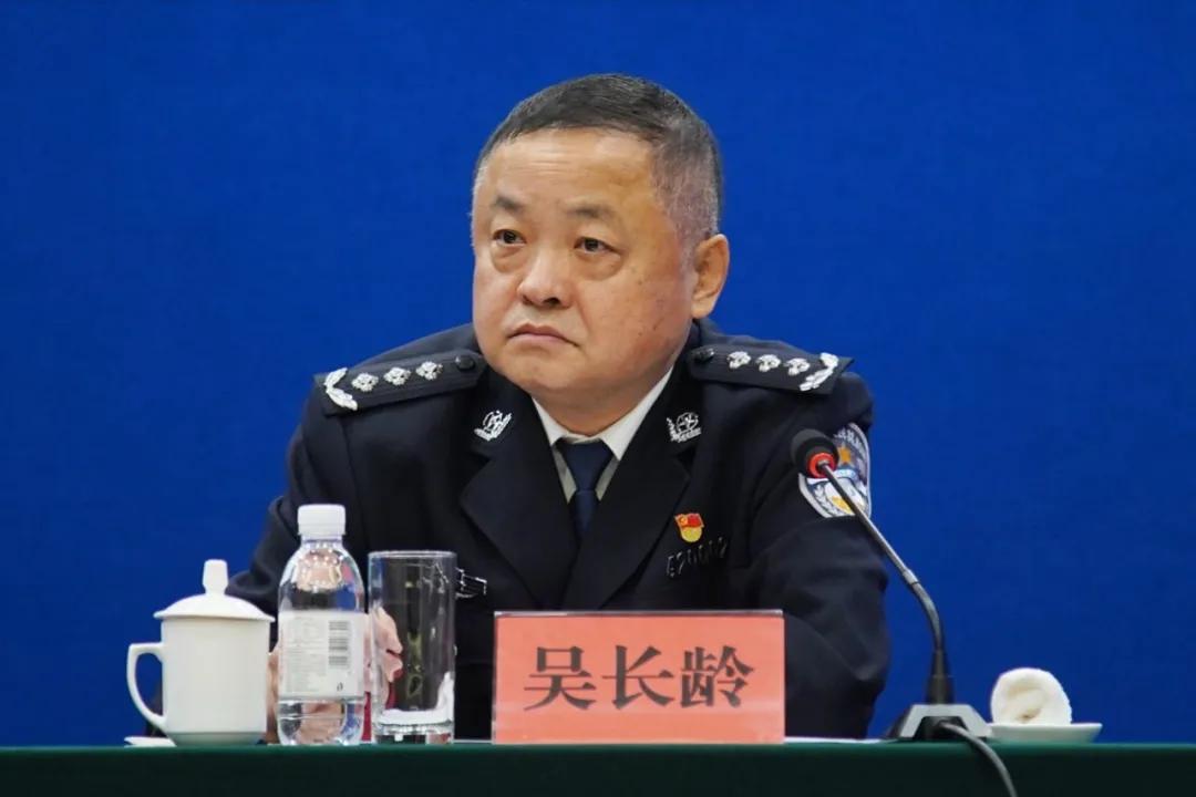 答记者问丨邮寄*私走**卷烟也属于违法行为