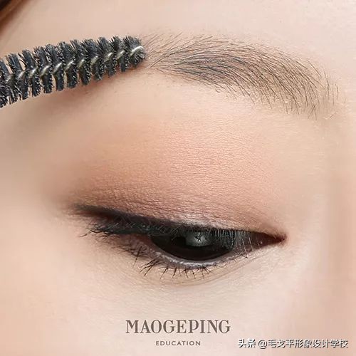 新手眉毛又厚又多怎么画眉毛,眉毛宽又稀疏怎么样画眉好看