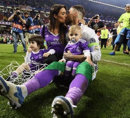 拉莫斯和女友婚礼,拉莫斯结婚视频