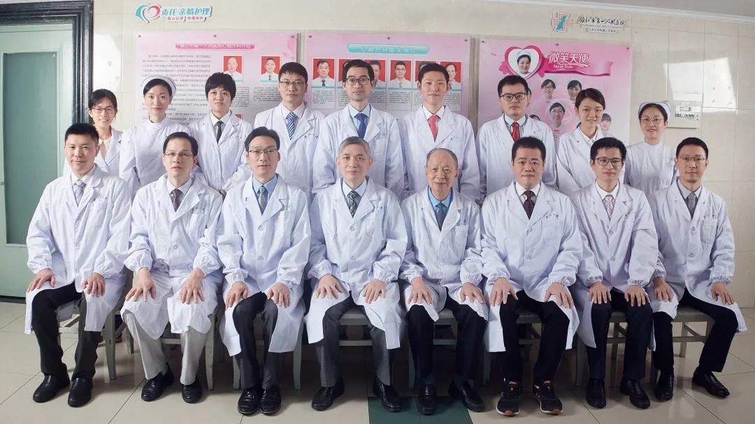 滴水的最佳解决方法,治手汗症最简单的方法