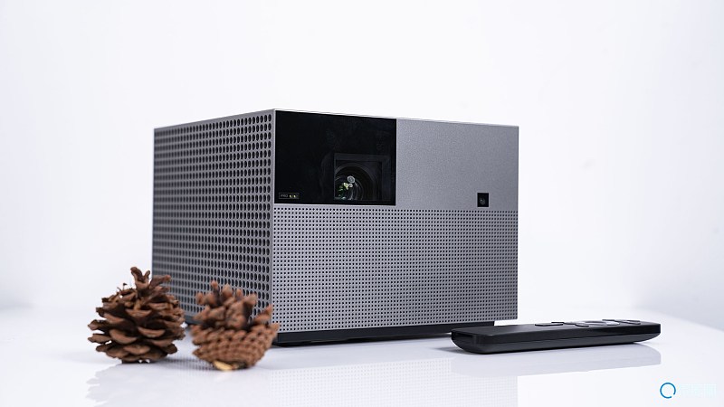 什么品牌的家用投影仪好用,投影仪排行榜家用投影仪推荐