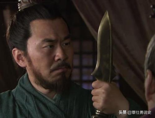 曹操吕伯奢灭门的故事,曹操灭门吕伯奢是正史吗