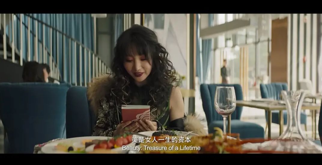 “借胸上位”的柳岩，还要被误会多久？