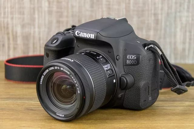 入门相机推荐佳能400d,佳能1500d相机入门教程视频