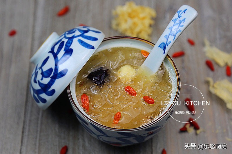 6道电饭锅美食,6种家常食材煮了一锅汤