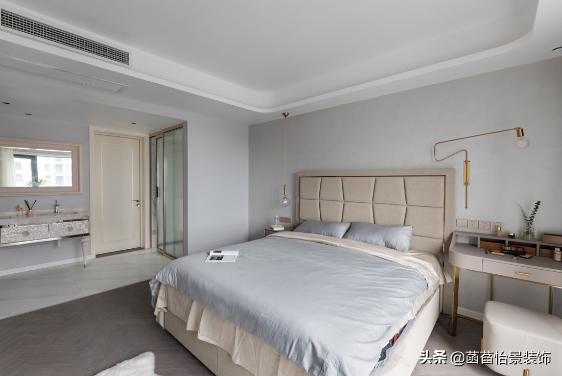 130平轻奢暖色风格,130平暗灰风格