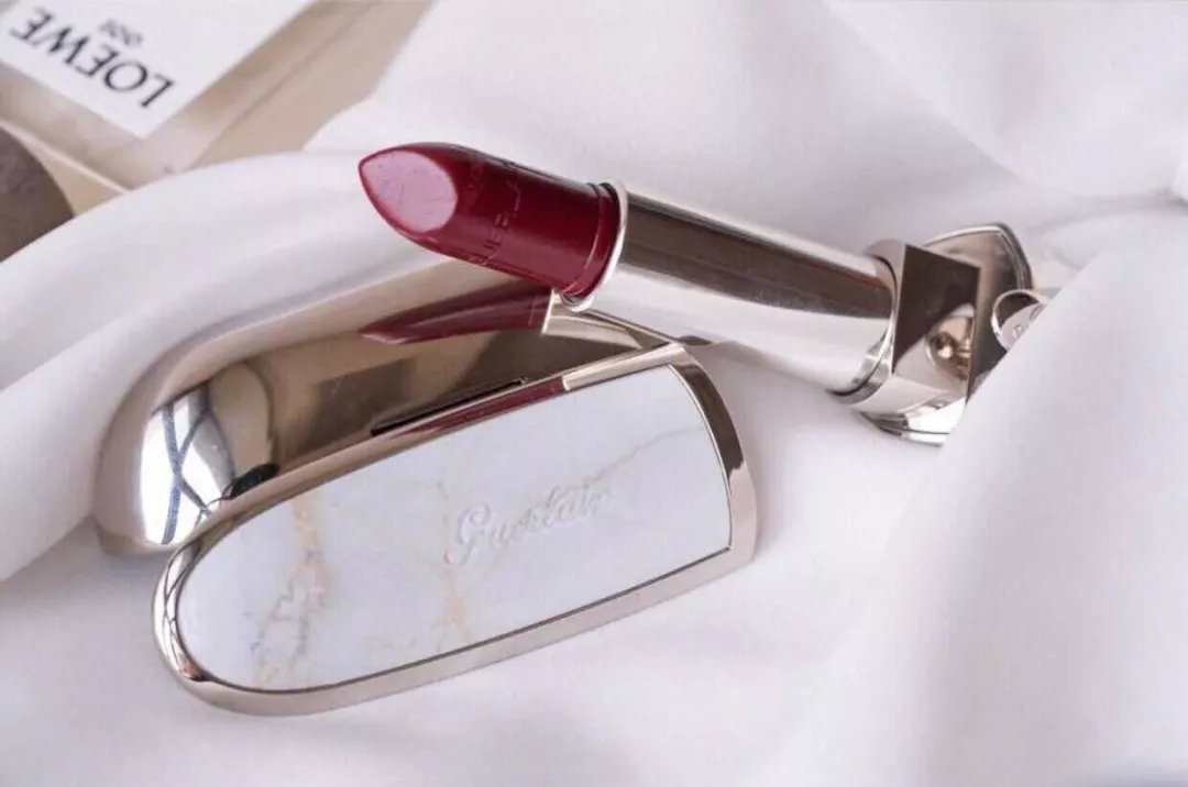 李佳琦推荐的色号到底有多难买