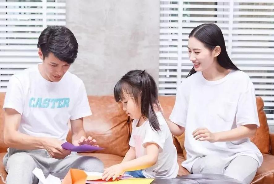 孩子爱插话情商低,孩子喜欢插话解决方法