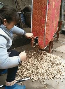 重度强迫症表情包gif,搞笑gif开心一刻单身也挺好