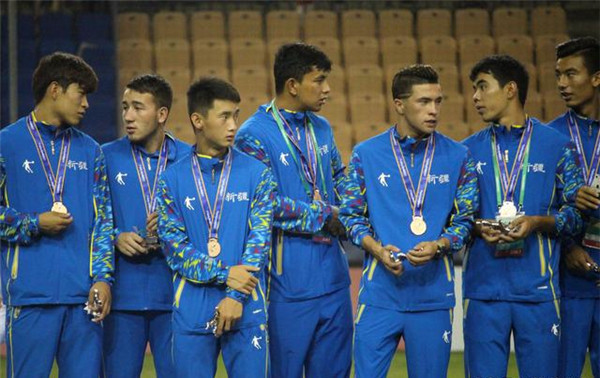 四年一次的命运大决战*疆新**男足20年的全运会之路