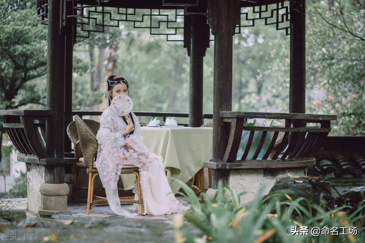 宝宝起名2022年属虎女孩名字大全,女孩名字起名大全古风两个字