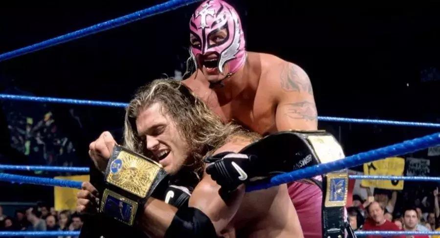 2018年wwe地狱牢笼,wwe2019年2月18日密室牢笼淘汰赛