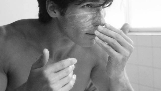 男性秋季护肤,秋冬季男生如何护肤