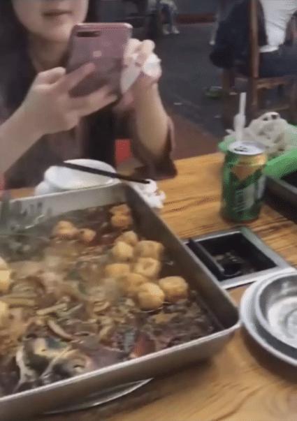 和相亲女生吃饭花了300块,和相亲女孩子吃饭300块什么意思