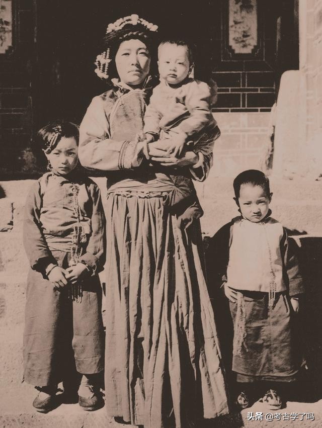 摩梭人是四川哪里,摩梭人是我国的什么地方