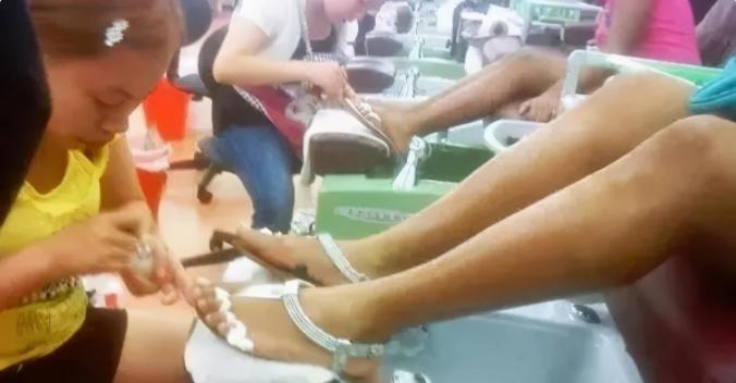 网红凤姐最近事件,网红鼻祖凤姐历历在目