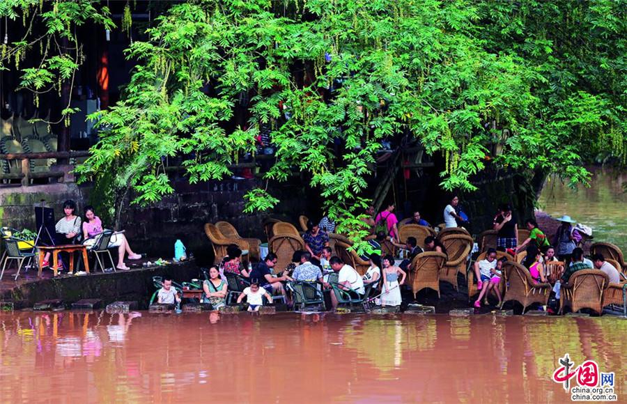 三艘航母合照高清,中国航母照片三视图