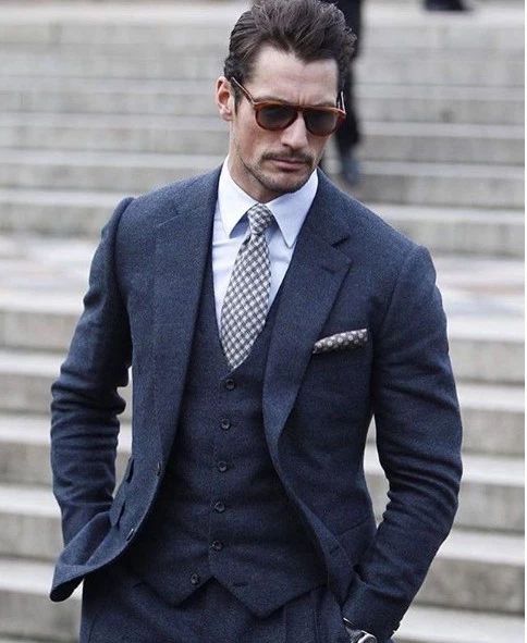 西服礼仪姿势,西服礼仪都有哪些