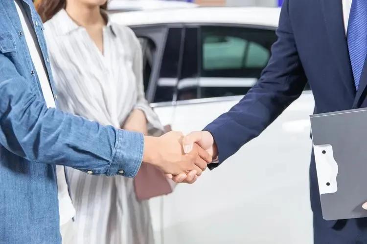 买二手车不过户违章怎么处理,买了二手车不过户开车违章咋办