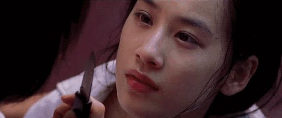 全网黑的顶流,只有她不屑翻身