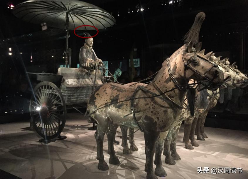 秦国兵马俑未解之谜,秦兵马俑为什么有的穿盔甲