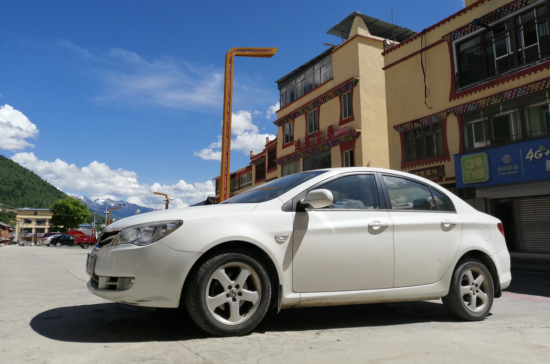 荣威350适合长途开吗,荣威350能开多长时间