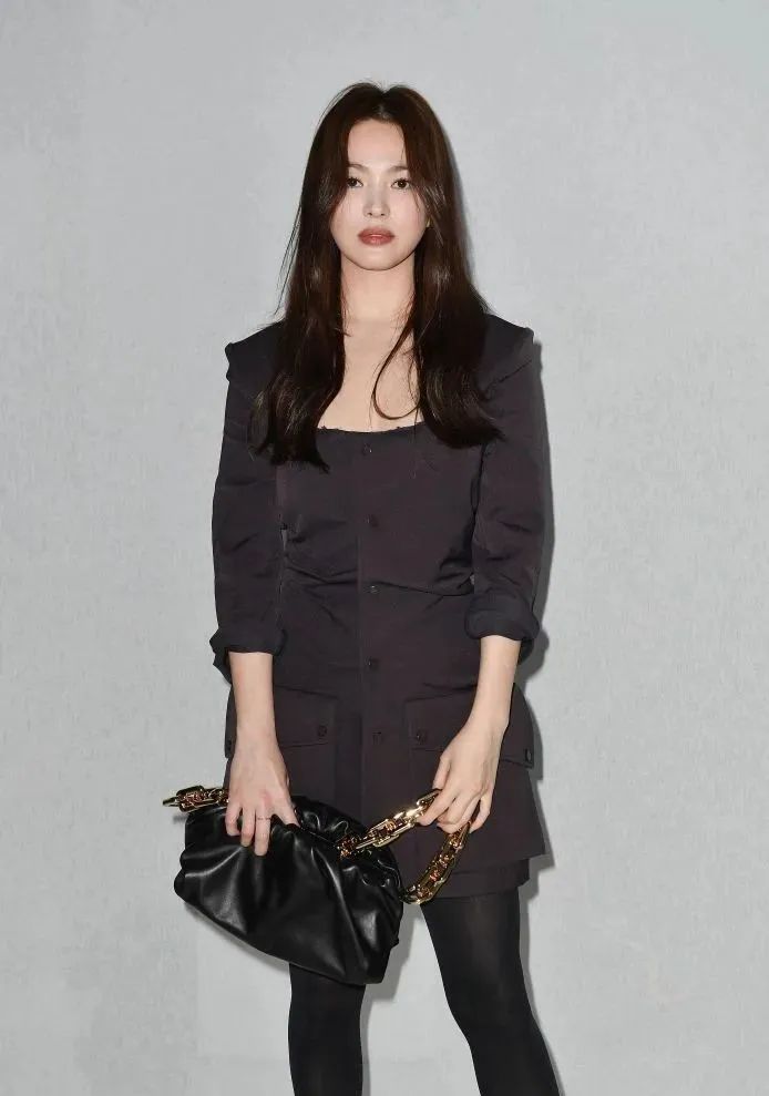 宋慧乔同款帆布包,宋慧乔韩国同款包