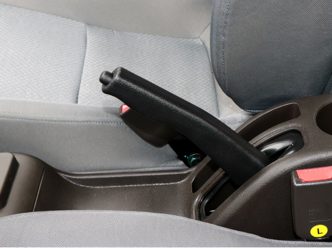 电动五菱荣光新能源汽车怎么样,车主评价续航长的电车