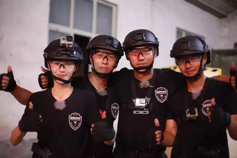 致敬警察的舞蹈,致敬是什么意思