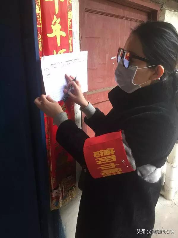 巾帼志愿者撑起抗疫防疫半边天,抗疫志愿者为出征勇士护小家