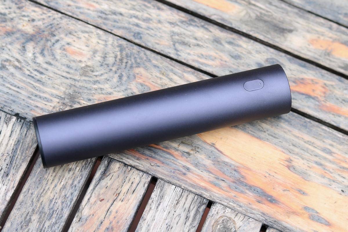 mini强光手电,zmi随身强光手电闪红灯