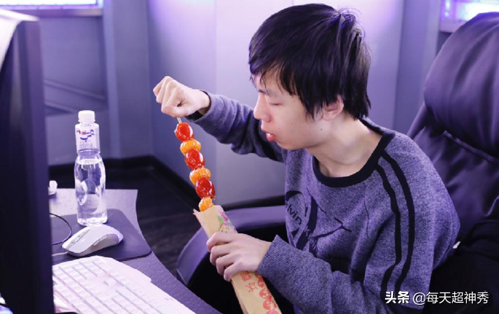 smlz多次提到doinb,smlz十周年doinb