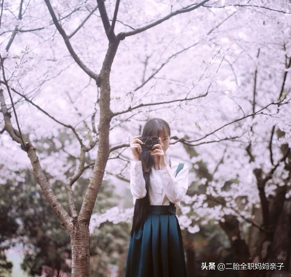 多名女大学生被“聊骚”后,教科书般自卫:自渡的底气来自好教养