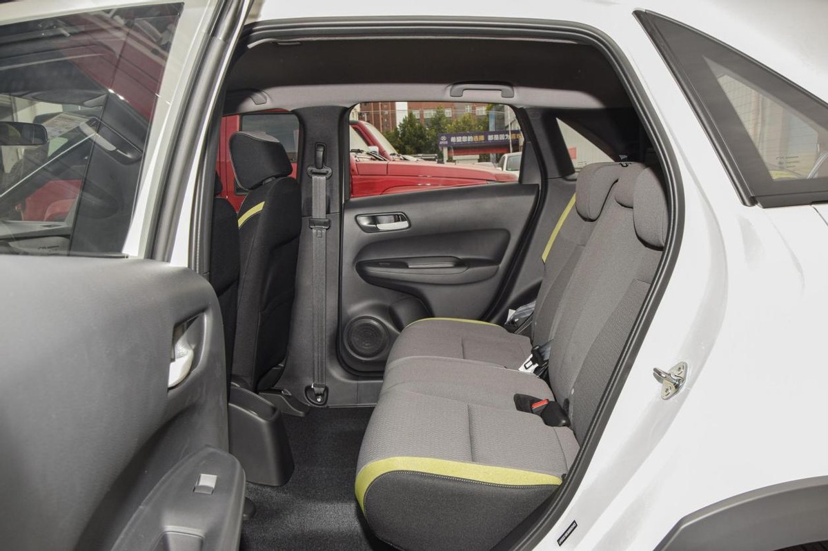 本田飞度销量下滑原因,新款本田飞度值不值得购买