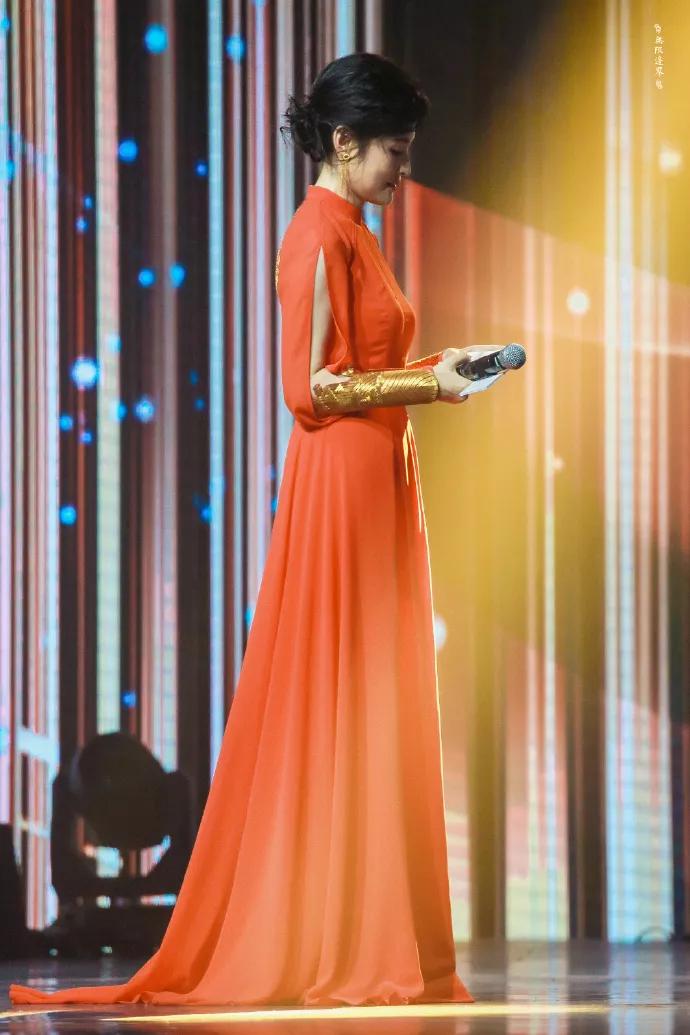 美女主持人周涛的“高光”时刻！