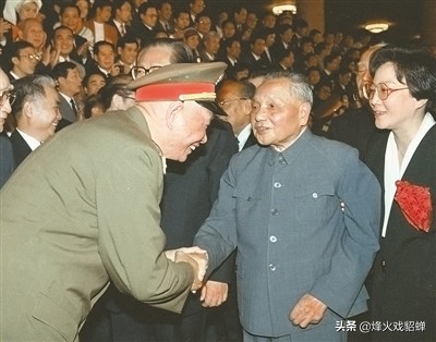 张震：朝战重创美军，78岁想退休，*小平邓**：老伙计，再干一届