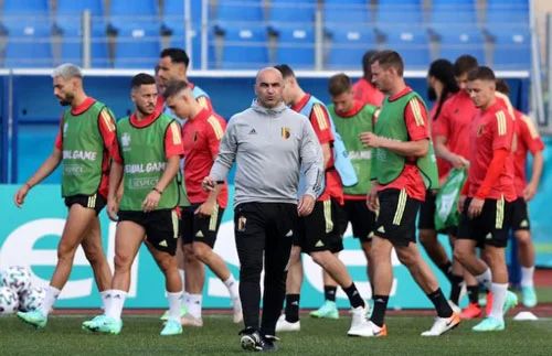 欧洲杯足球盛宴来袭,欧洲杯战火重燃豪强云集