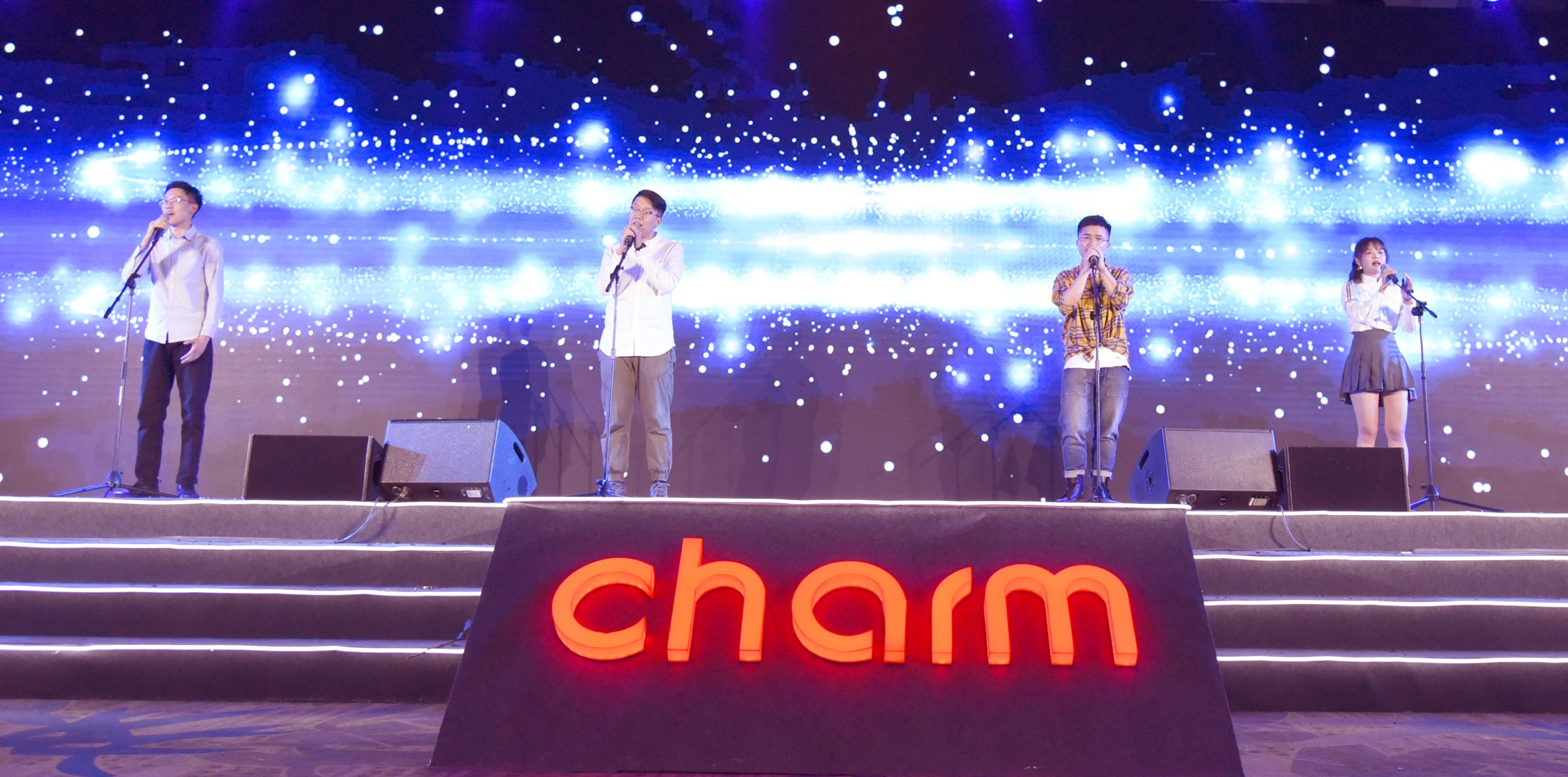 破界求真年会,昌荣传播公司年会