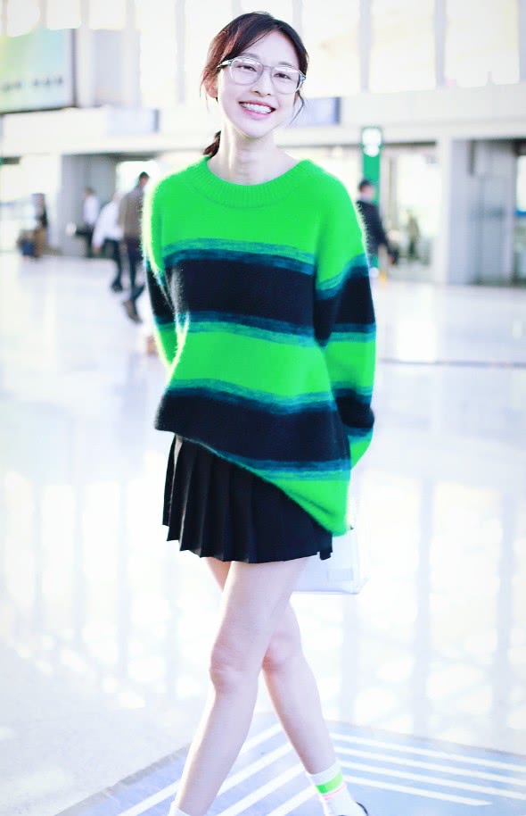 灏忕櫧闉嬭竟涓婄矘涓婂彛棣欑硸,灏忕櫧闉嬬矘涓婂彛棣欑硸